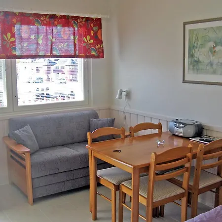 Polar Star Moonlight 3* Levi