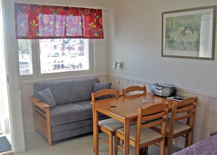 Polar Star Moonlight 3* Levi